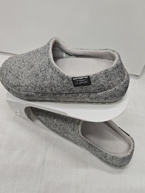 L.L. Bean Women's Heather Gray Slip-On Cozy Slippers